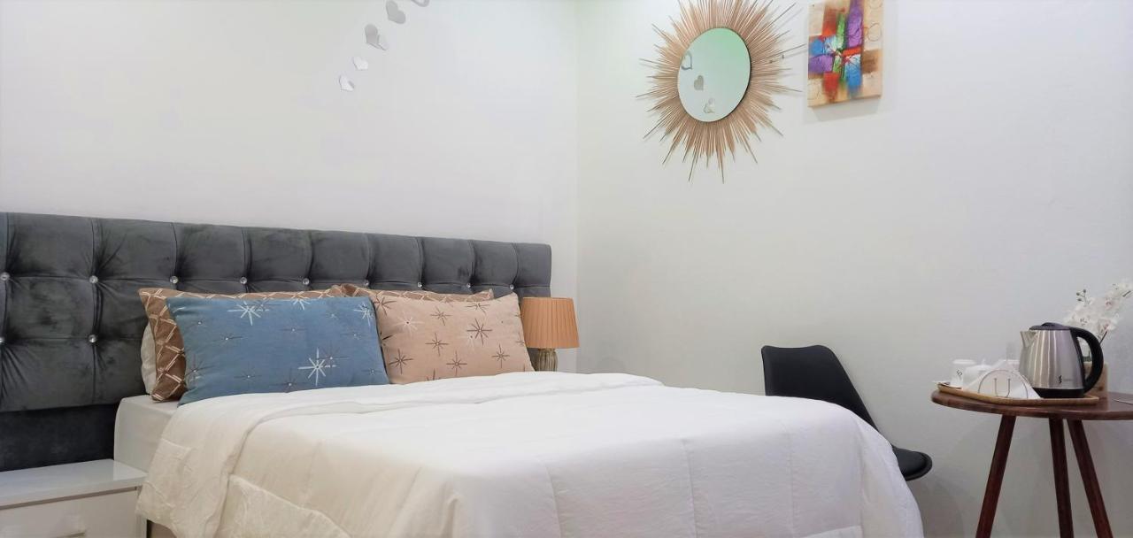 40 40 Accommodation Matola Экстерьер фото