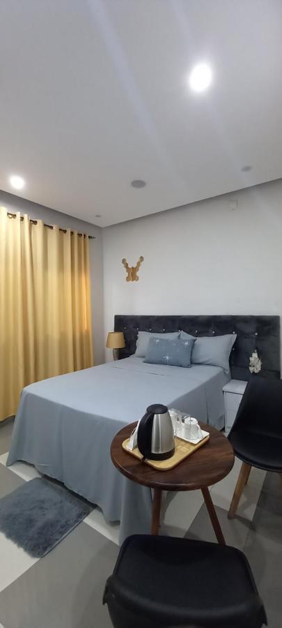 40 40 Accommodation Matola Экстерьер фото